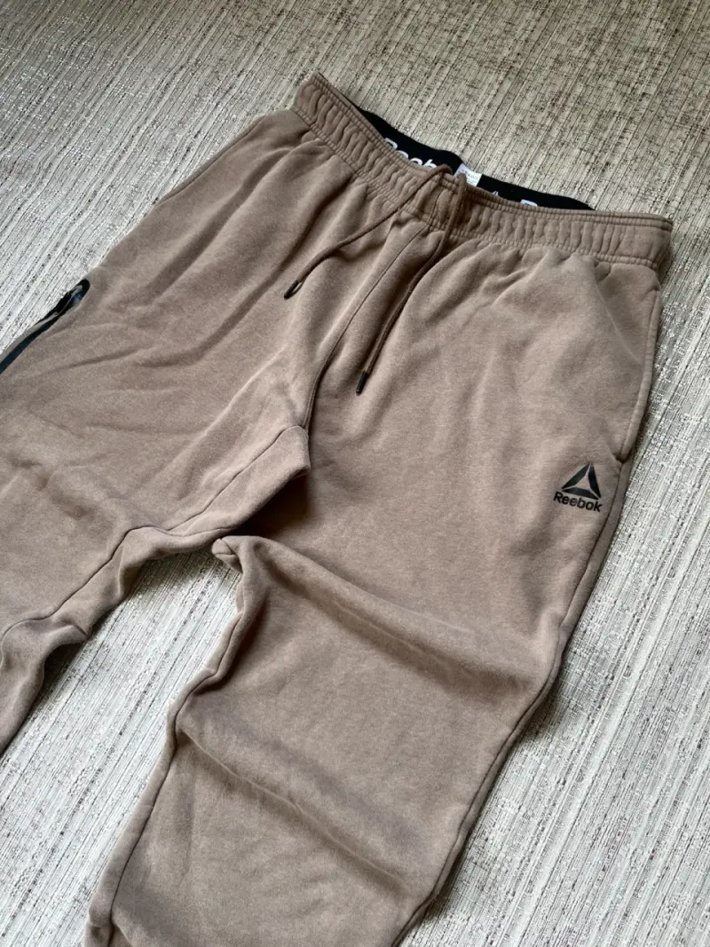 Pantalones deportivos Reebok marrones - 2