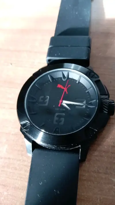 Reloj Puma negro deportivo - miniatura 2