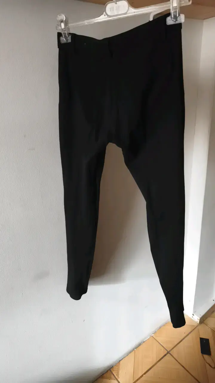 Pantalones negros con cierre de mujer - 3
