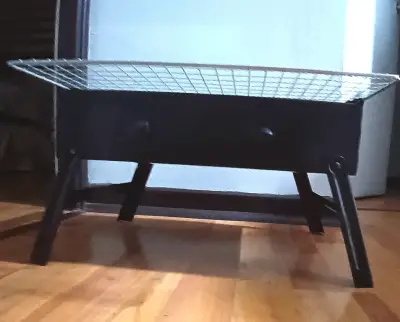Parrilla portátil de carbón, brasero plegable - miniatura 2