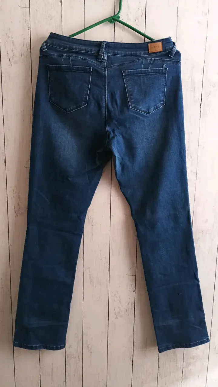 Jeans azul oscuro para mujer en buen estado - 2
