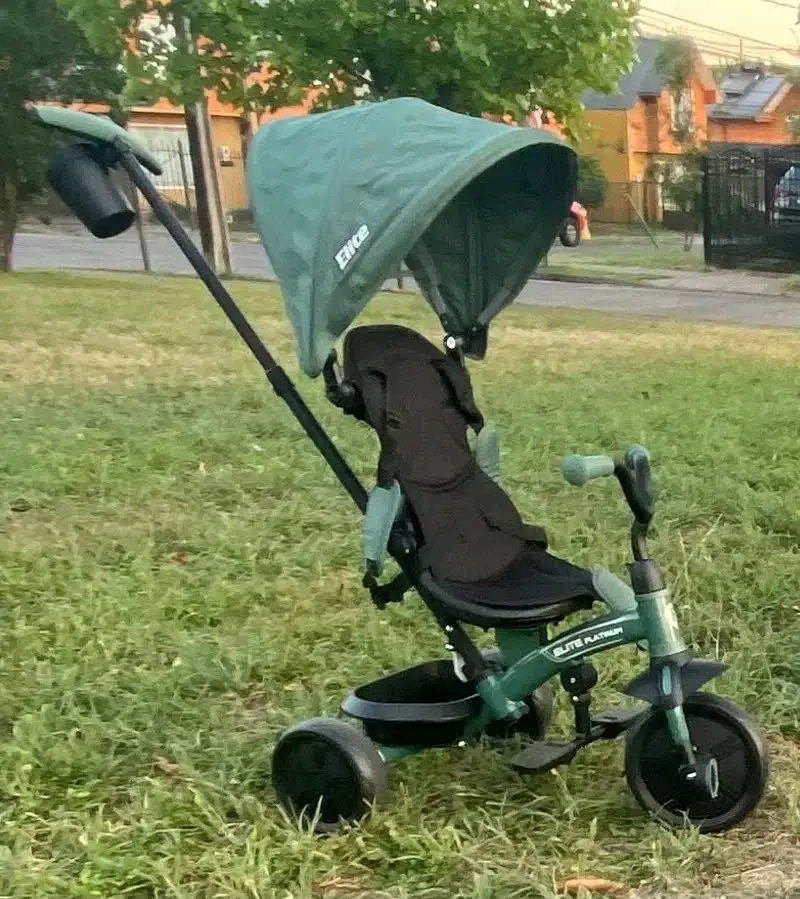 Triciclo elite platinum de Play 6 en 1 infanti