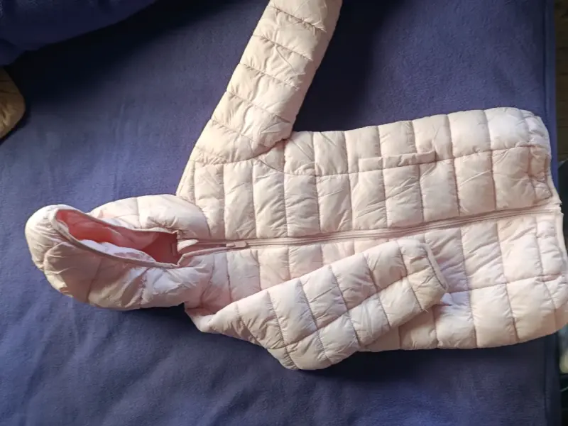 Chaqueta acolchada rosada para niña talla 4 - 1