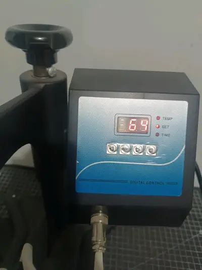 Prensa térmica digital para sublimación - miniatura 3