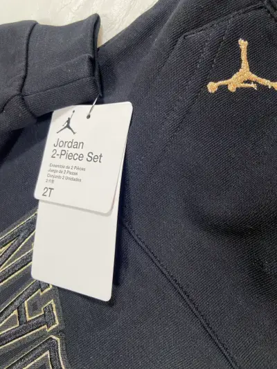Conjunto deportivo Jordan para niño negro - miniatura 3