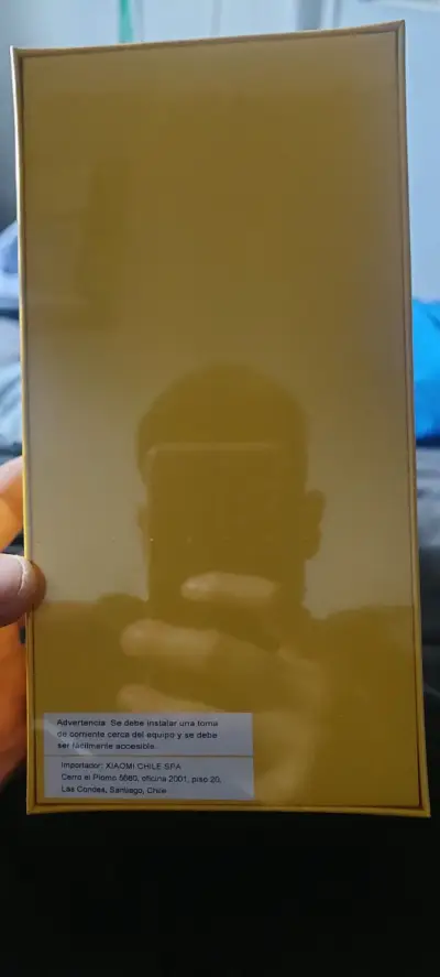 Smartphone POCO M8 Pro 5G nuevo en caja - miniatura 3