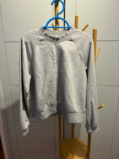 Polerón Mujer Old Navy con bordado - miniatura 1