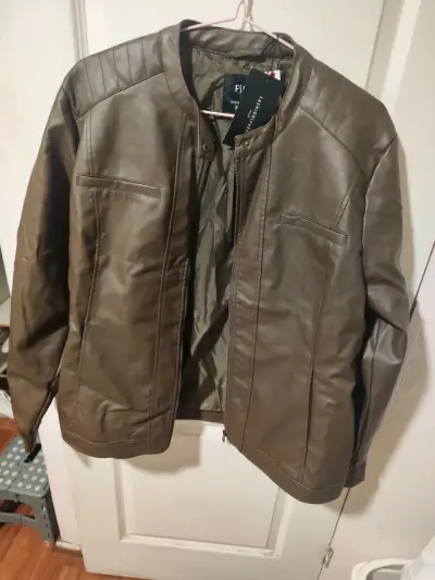 Chaqueta de cuero sintético marrón para hombre - miniatura 1