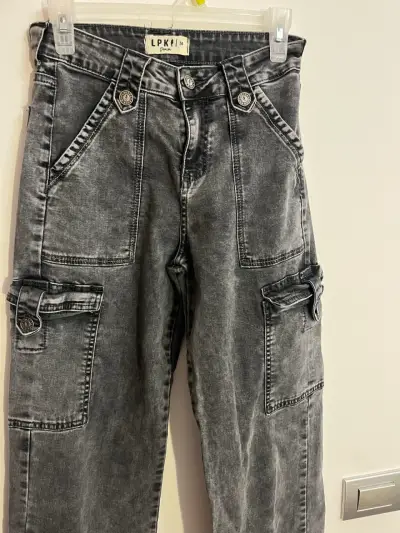 Jeans cargo gris LPKI talla 36 - miniatura 2
