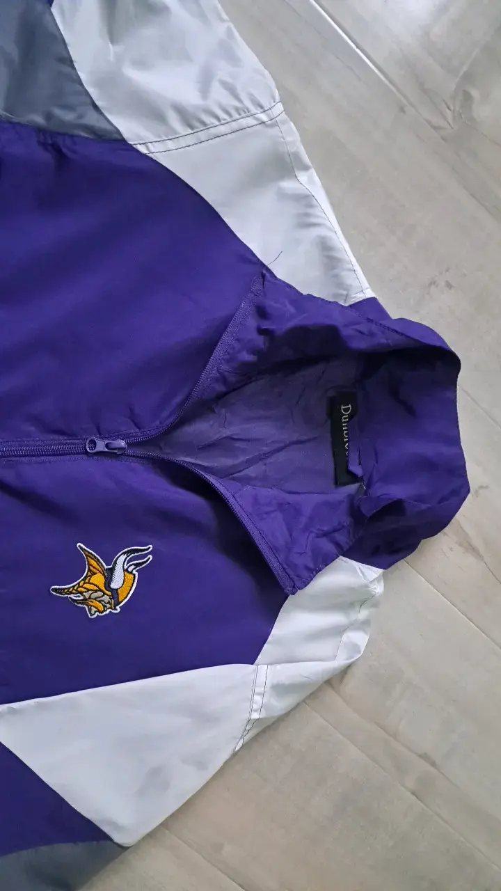 Chaqueta deportiva  morada y gris - 3