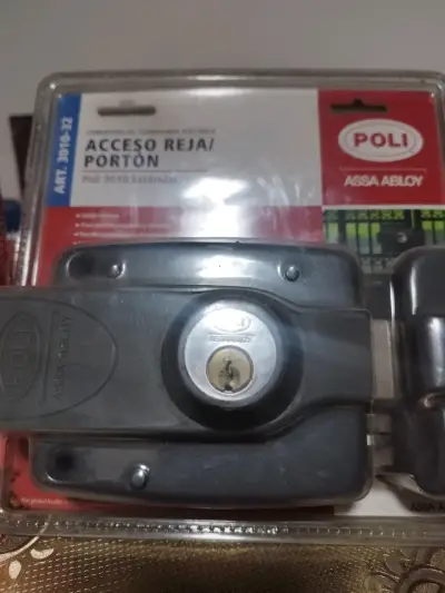 Cerradura eléctrica Poli 3010 para portón - miniatura 3