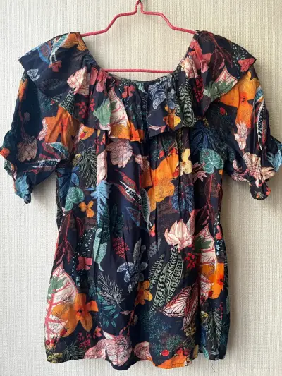 Blusas de mujer - miniatura 3