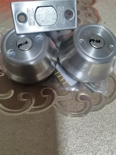 Cerrojo de seguridad Scanavini nuevo - miniatura 4