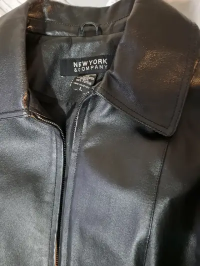 Chaqueta de cuero negra New York & Company M - miniatura 2