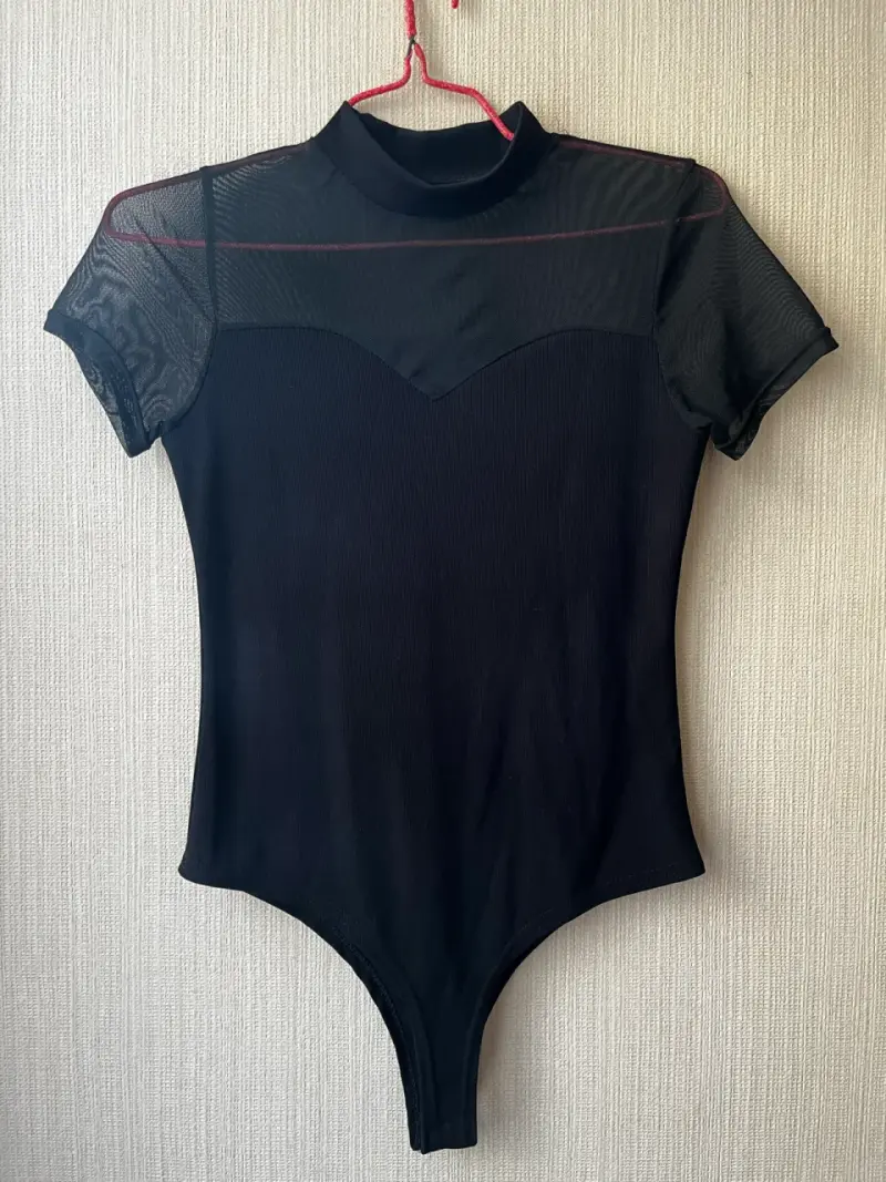 Body negro elegante de mujer - 1