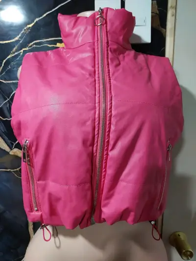 Chaleco acolchado rosado sin  mangas y parcas - miniatura 1
