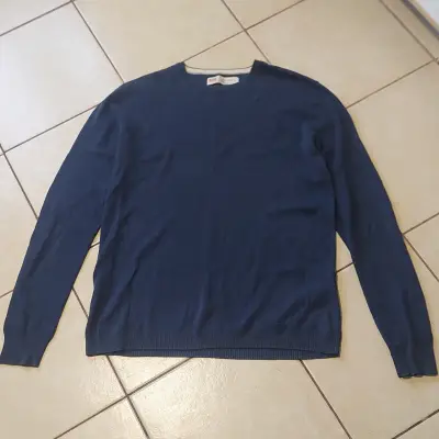 Suéter Levis azul marino ajustado L - miniatura 1