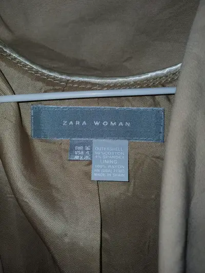 Blazer beige de mujer elegante - miniatura 2