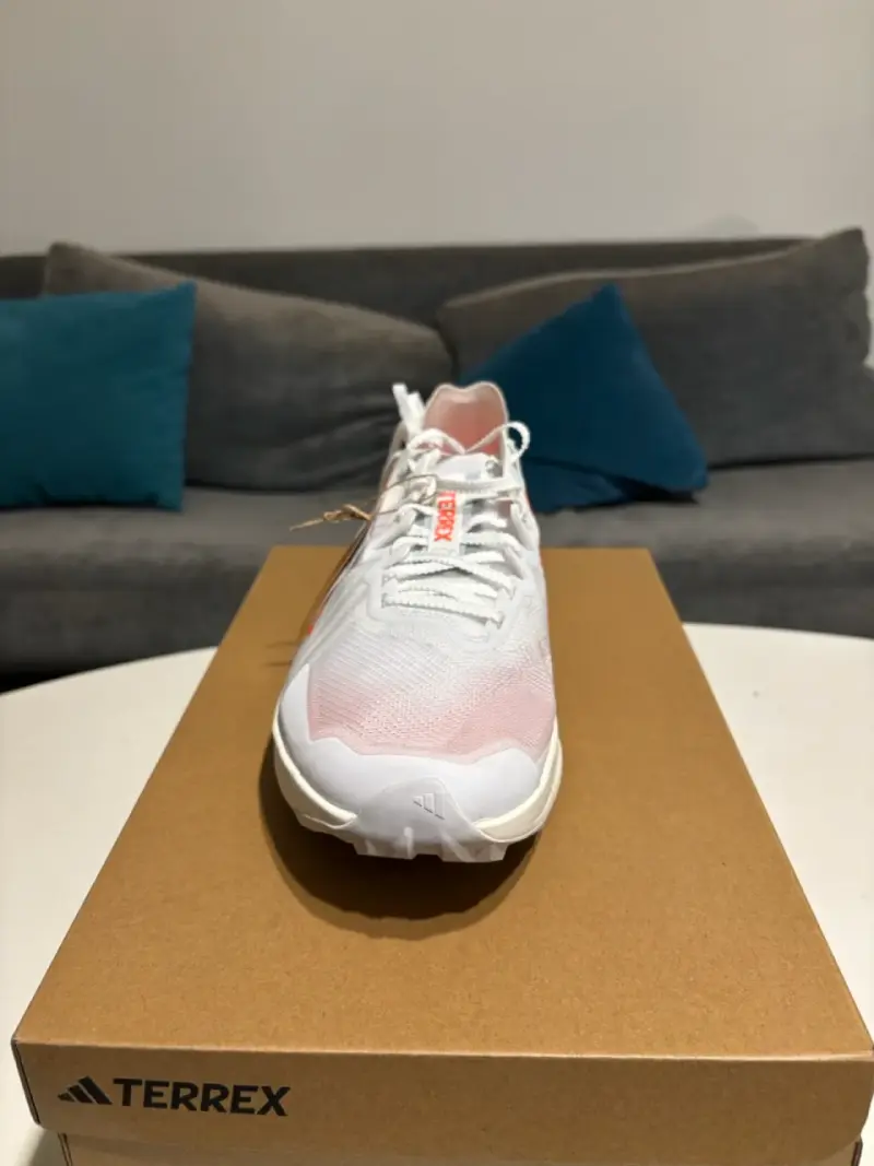 Zapatillas deportivas Adidas blancas y naranjas - 3