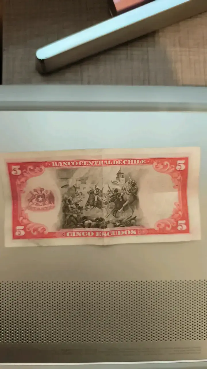 Billete antiguo de 5 escudos chilenos - 2