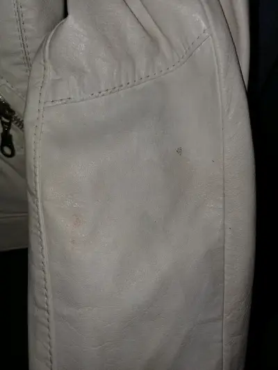 Chaqueta de cuero blanca para mujer - miniatura 4