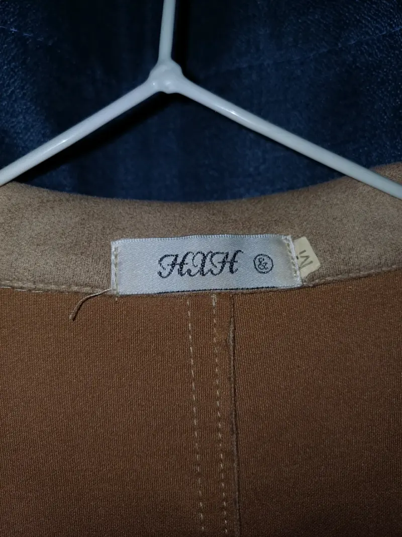 Chaqueta biker beige con cierre metálico - 2