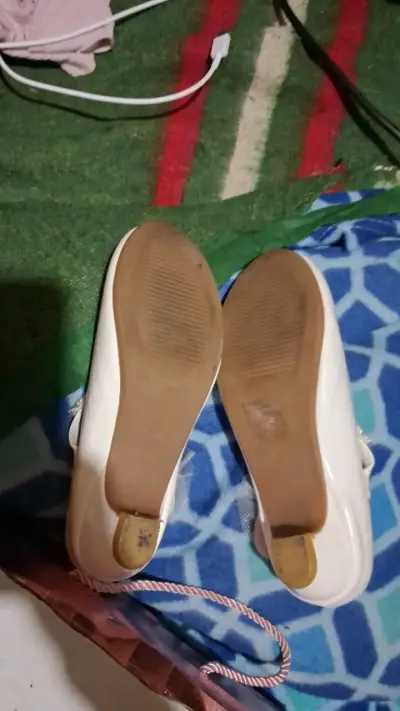 Zapatos planos blancos para mujer - miniatura 1