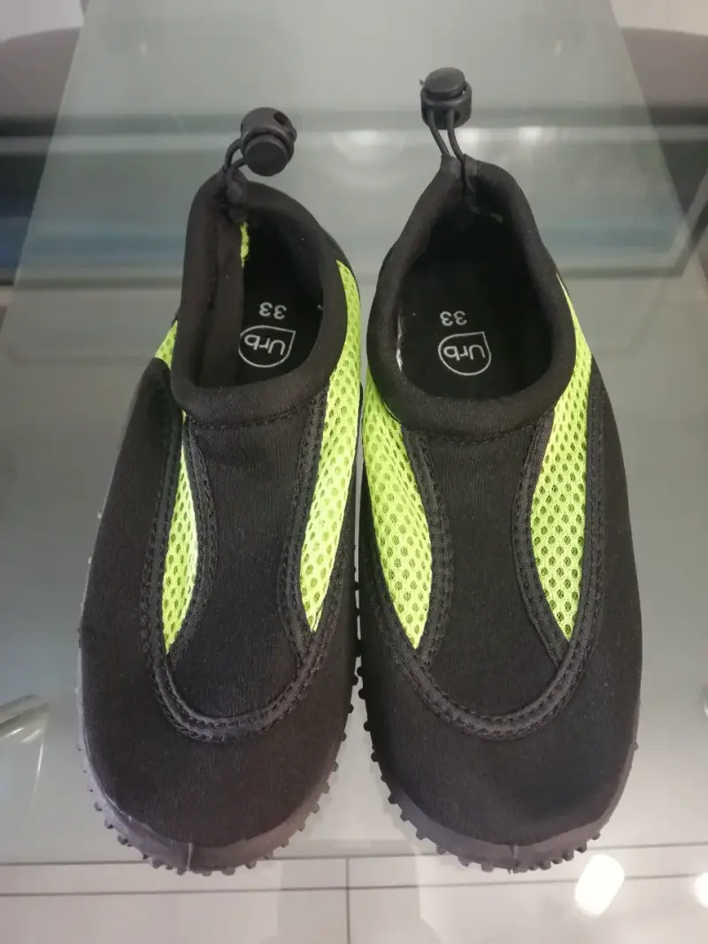 Zapatillas de agua para niños talla 33 - 1