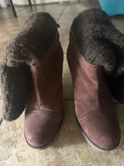 Botines de gamuza con puño tejido marrón - miniatura 6