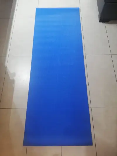 Tapete o Mat de yoga azul antideslizante - miniatura 1