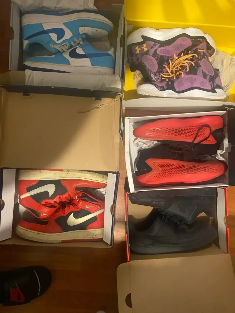 Lote de zapatillas deportivas variadas - 3