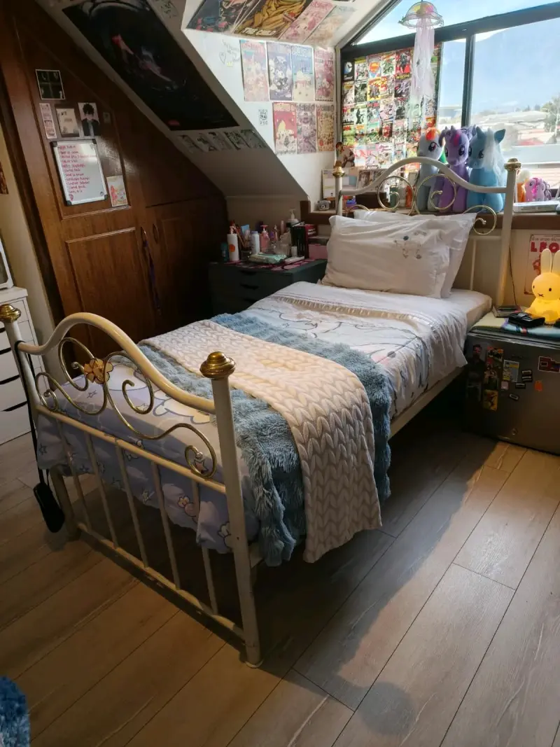 Hermosa Cama de Fierro de 1 plaza - 2