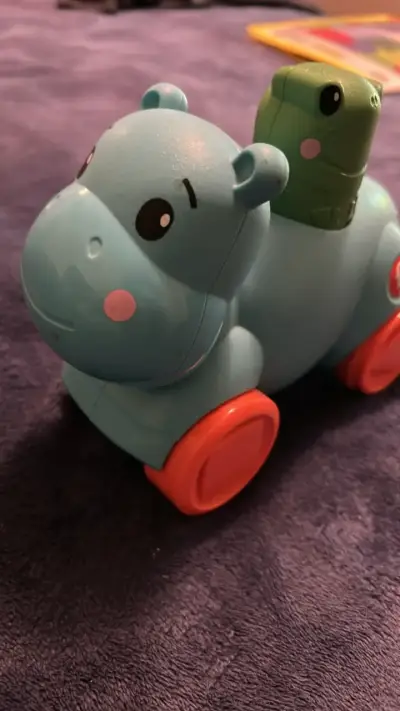 Juguete rodante de hipopótamo y rana Fisher-Price - miniatura 2