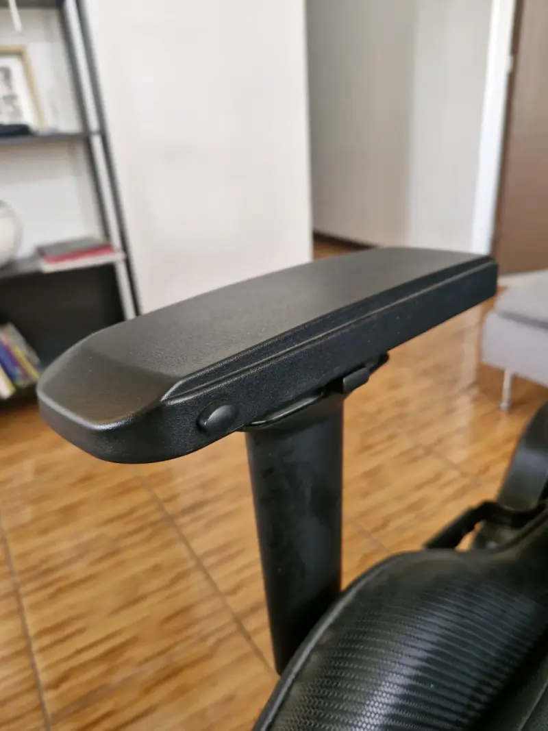 Silla gamer Cougar negra ergonómica - 6