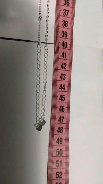 Collares de plata con diseño elegante de corazón - miniatura 4