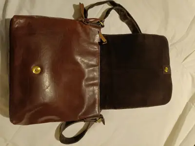 Bolso bandolera de cuero marrón vintage - miniatura 3