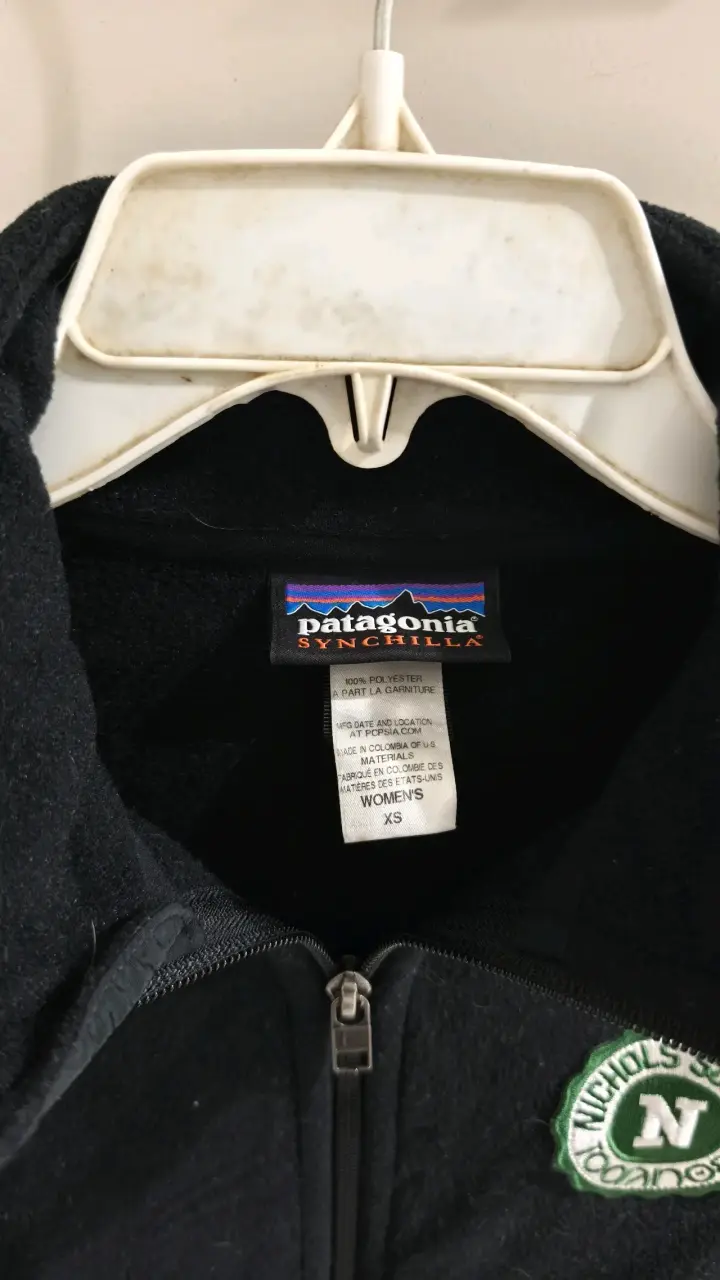 Chaqueta polar negra Patagonia con logo - 2