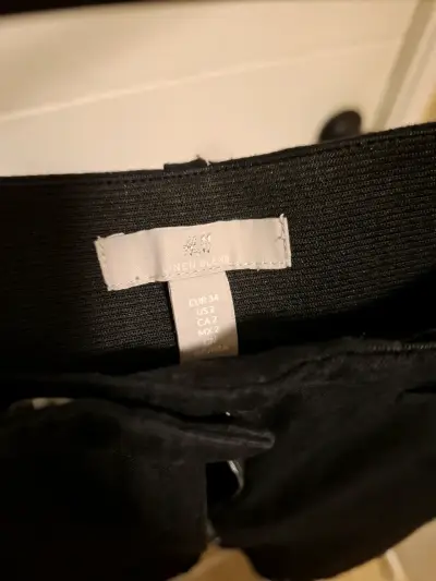 Pantalón de vestir negro - miniatura 3