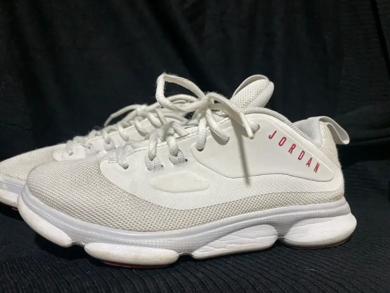 Zapatillas deportivas Jordan blancas - 1