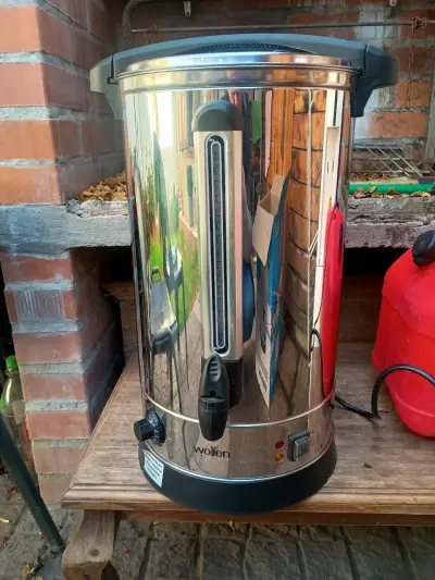 Calentador de agua eléctrico Wolfen 10L - miniatura 1