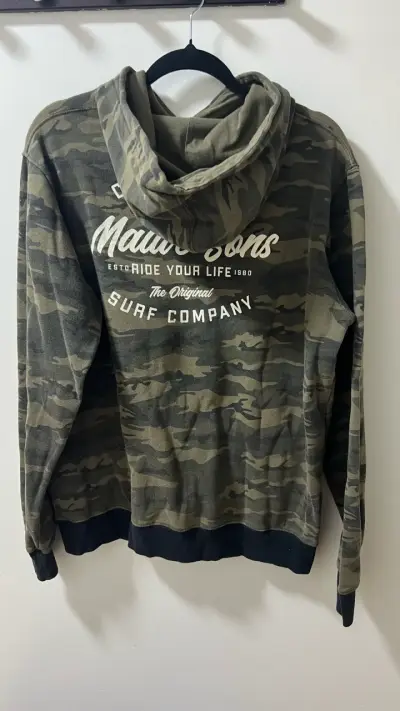 Polerón camuflado Maui & Sons con capucha - miniatura 2