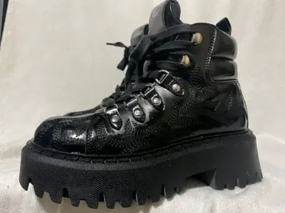 Botas C/MORAN negras de plataforma estilo punk - miniatura 1