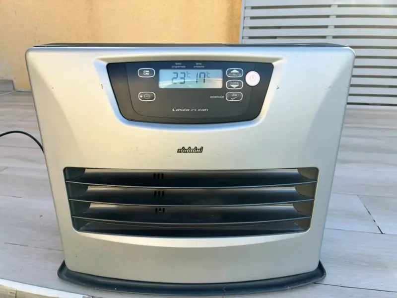 Calefactor Toyotomi Laser Clean plateado - 1