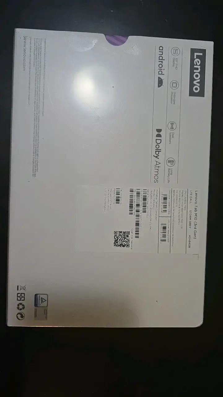 Tablet Lenovo Tab M10 con funda folio - 2
