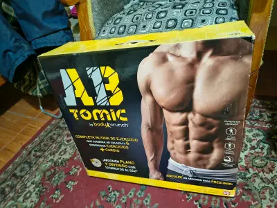 Máquina de ejercicios AB Tomic Body Crunch - miniatura 5