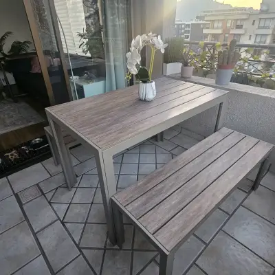 Conjunto de comedor exterior de madera y metal - miniatura 2