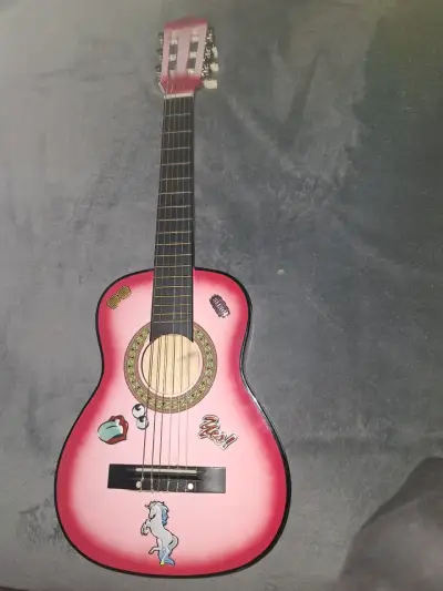 Guitarra acústica rosa - miniatura 1