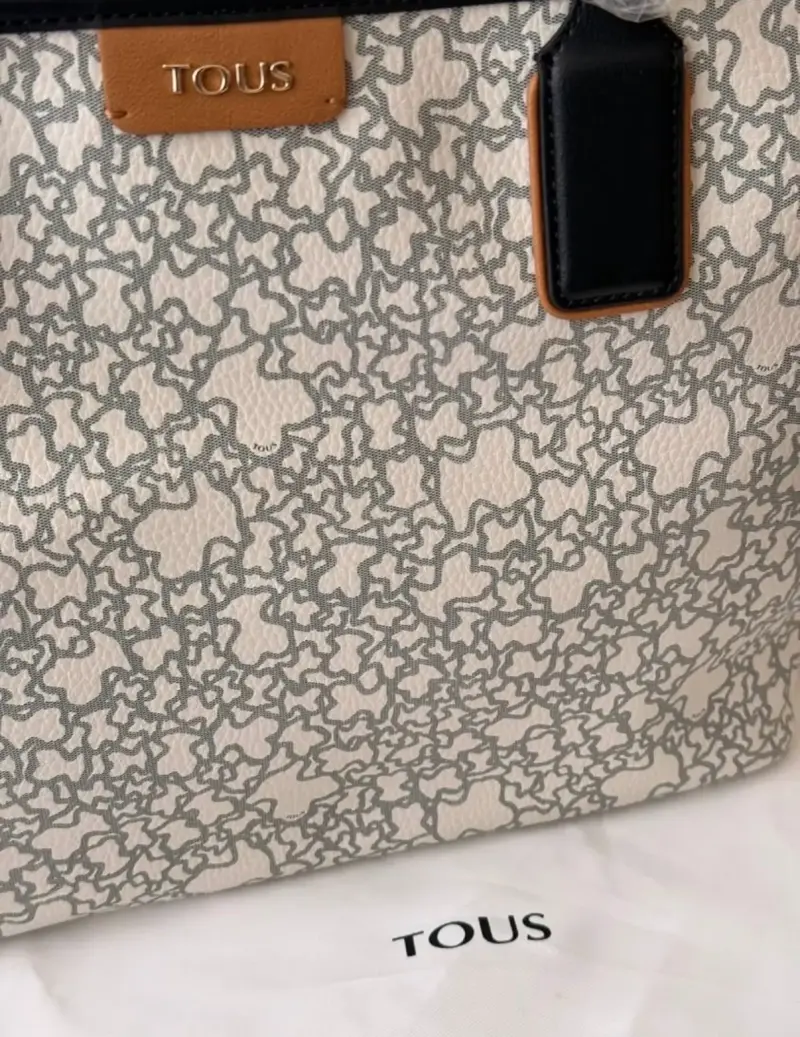 Bolso Tous estampado gris y blanco - 3