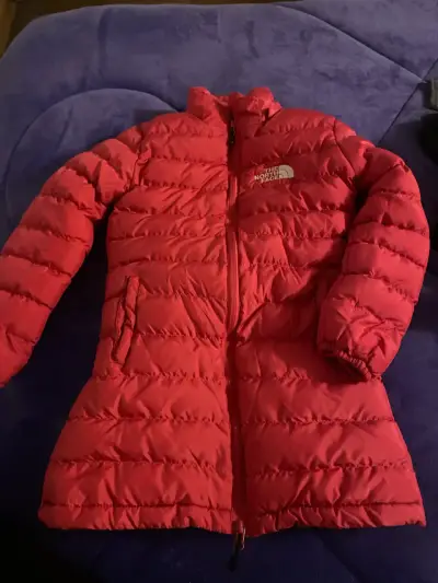 Chaqueta acolchada roja The North Face Talla 8 - miniatura 1