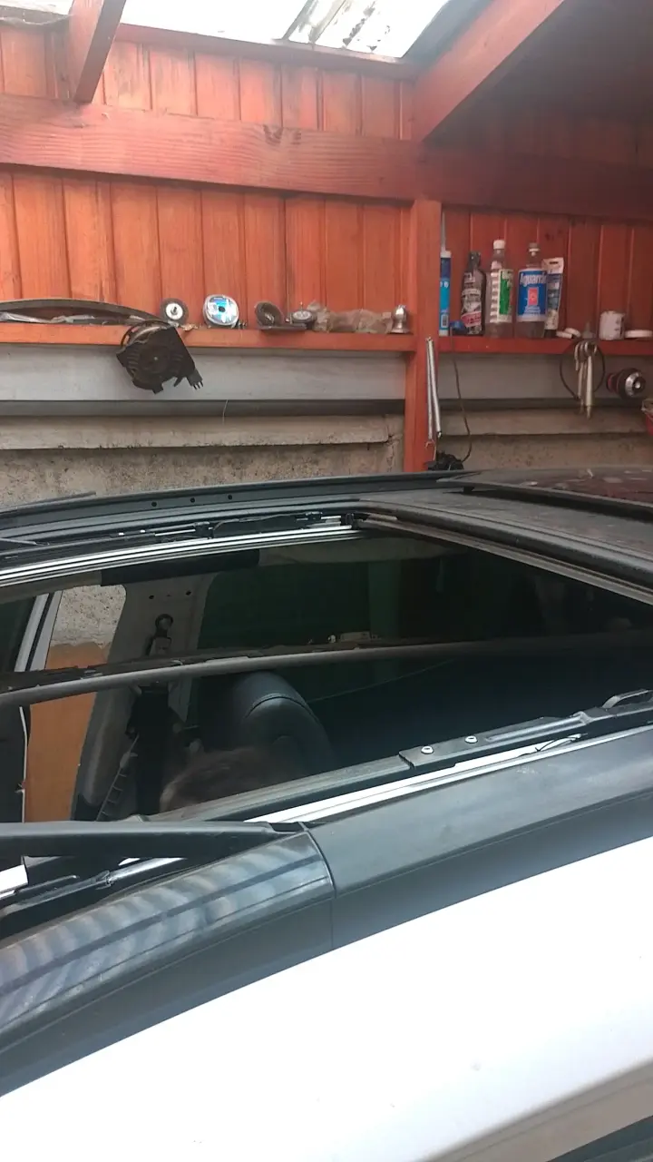 Sunroof - 2